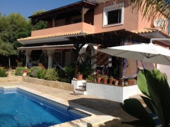 4 bed villa in  Bonalba Golf Resort, Alicante. - Beach Home for sale in Mutxamel, Valencian Community on Beachhouse.com