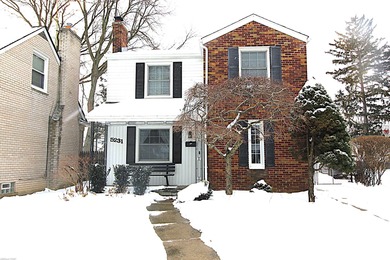 Beach Home Active Under Contract in Detroit, Michigan