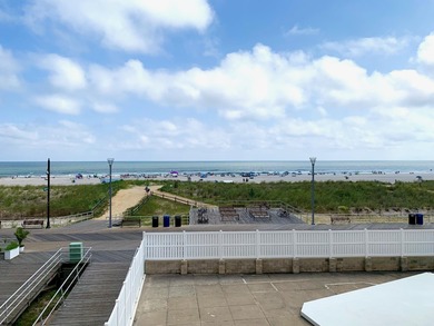 Beach Condo For Sale in Atlantic City, New Jersey