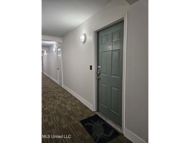 Beach Condo For Sale in Biloxi, Mississippi