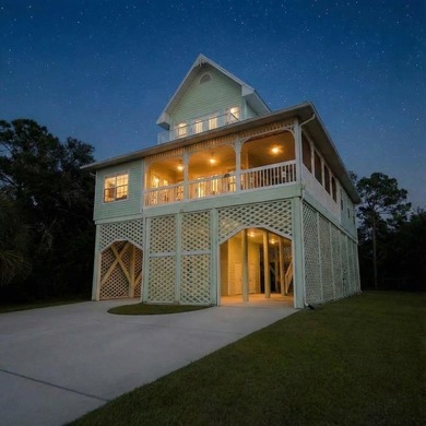 Beach Home For Sale in Crawfordville, Florida