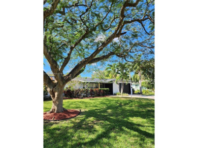 Beach Home For Sale in Wilton Manors, Florida