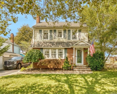 Beach Home Sale Pending in Amityville, New York