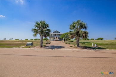Beach Home For Sale in Seadrift, Texas