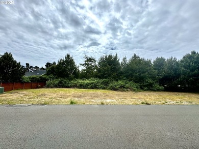 Beach Lot For Sale in Florence, Oregon
