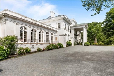 Beach Condo Active Under Contract in Newport, Rhode Island