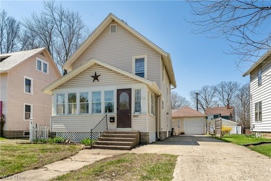 Beach Home For Sale in Ashtabula, Ohio