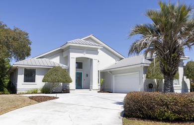Beach Home For Sale in Shalimar, Florida