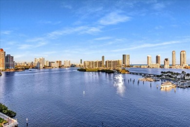 Beach Condo For Sale in Aventura, Florida