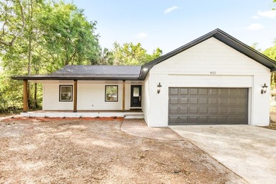 Beach Home For Sale in Tallahassee, Florida