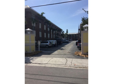 Beach Condo For Sale in Fort Lauderdale, Florida