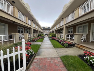 Beach Condo For Sale in Margate, New Jersey