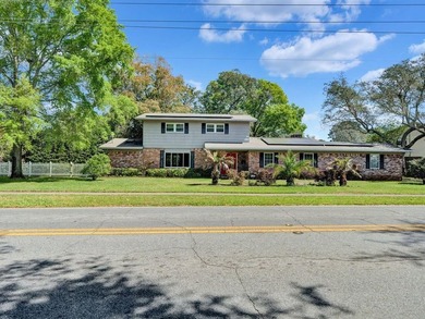 Beach Home For Sale in Fort Walton Beach, Florida