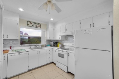 Beach Condo For Sale in Sunrise, Florida