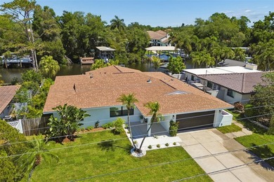 Beach Home For Sale in St. Petersburg, Florida