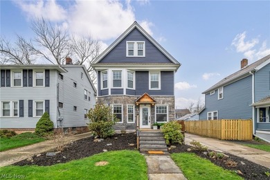 Beach Home Sale Pending in Lakewood, Ohio