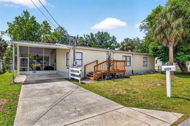 Beach Home For Sale in Homosassa, Florida