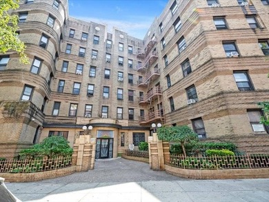 Beach Condo For Sale in Brooklyn, New York