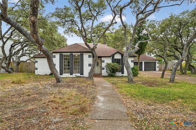 Beach Home For Sale in Rockport, Texas