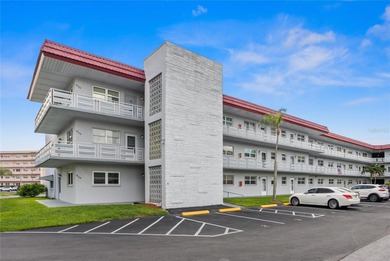 Beach Condo For Sale in St. Petersburg, Florida