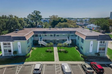 Beach Condo Sale Pending in Tarpon Springs, Florida