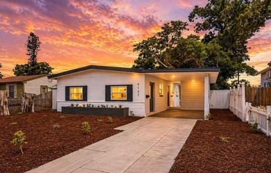 Beach Home Sale Pending in St. Petersburg, Florida