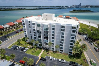 Beach Condo For Sale in Clearwater Beach, Florida