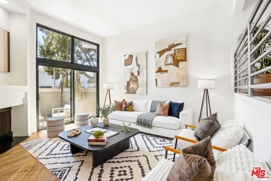 Beach Condo Sale Pending in Marina Del Rey, California