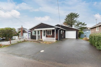 Beach Home For Sale in Lincoln City, Oregon