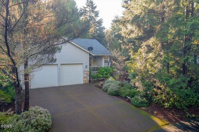 Beach Home For Sale in Depoe Bay, Oregon