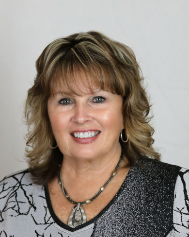 Laurie Zwiers on BeachHouse.com